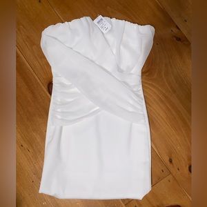 Never worn Windsor dress